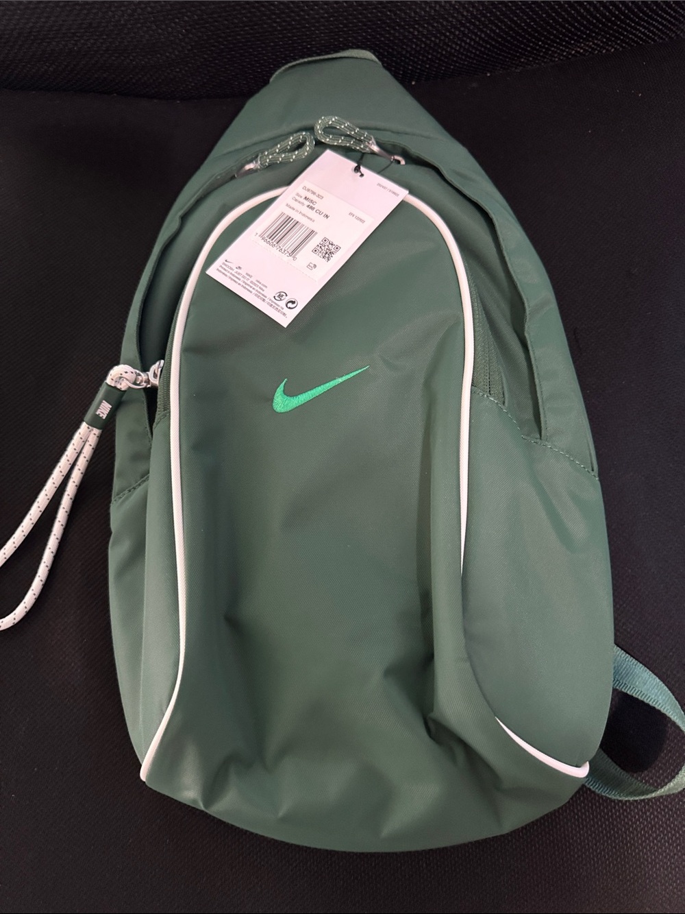 Nike Men’s Green Swing Pack
